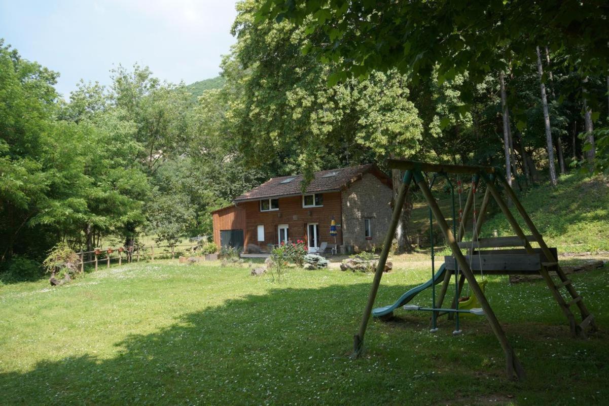 A L'Oree Du Bois - Gite Villa Hostun Bagian luar foto